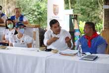 En di&aacute;logo con el alcalde Ospina el Cabildo Kof&aacute;n present&oacute; su Proyecto de Vida