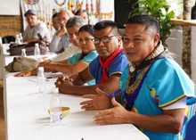 En di&aacute;logo con el alcalde Ospina el Cabildo Kof&aacute;n present&oacute; su Proyecto de Vida