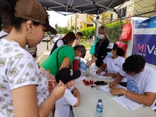 &iexcl;Adi&oacute;s tapabocas al aire libre! Cali alcanz&oacute; la meta del 70% de esquemas completos contra el covid-19