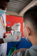 &iexcl;Adi&oacute;s tapabocas al aire libre! Cali alcanz&oacute; la meta del 70% de esquemas completos contra el covid-19