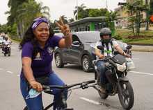 bicicleteada por la seguridad e integridad de las mujeres y ni&ntilde;as 