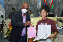 En el D&iacute;a de la Mujer, el Concejo de Cali exalt&oacute; a las mejores bachilleres 2021