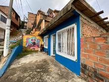 Contin&uacute;a atenci&oacute;n a hogares afectados por la temporada de lluvias