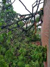 Educaci&oacute;n atiende afectaciones ocasionadas por fuertes lluvias en planteles escolares 