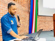 Con constructoras de Cali se socializaron condiciones para subsidios de vivienda