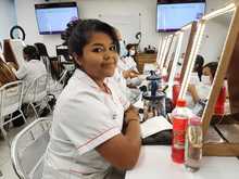 La belleza hace parte del proyecto Todas y Todos a Estudiar