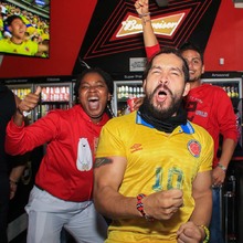 Los cale&ntilde;os recobraron la esperanza con la selecci&oacute;n Colombia