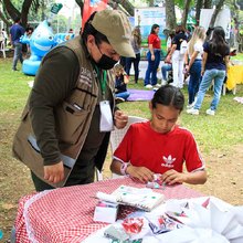 En Colseguros disfrutaron con el Picnic Ambiental del Dagma  