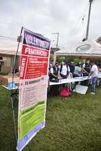 &lsquo;Domingazo por la mujer&rsquo; sigue llegando a los barrios con servicios integrales