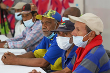 Habitantes de calle y recicladores aprendieron a leer y escribir