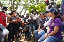Los servidores p&uacute;blicos unidos por el Bienestar Social de la comuna 15