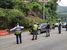 Las seis entradas a la ciudad est&aacute;n acompa&ntilde;adas por agentes de tr&aacute;nsito para facilitar el plan retorno