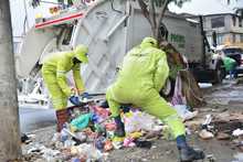 Comuna 18 en Cali, uno de los sitios m&aacute;s cr&iacute;ticos por mala disposici&oacute;n de residuos 