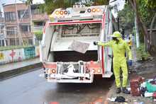 1480 toneladas de residuos se recogieron durante primer d&iacute;a del plan de choque para limpiar a Cali