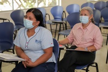 Capacitaci&oacute;n para acompa&ntilde;amiento reciben familiares de estudiantes con discapacidad visual 