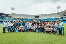 Ministro del Deporte entreg&oacute; implementaci&oacute;n a deportistas de Cali