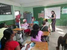 Habitantes de la comuna 15 fomentan capacidades para el fortalecimiento de su identidad cale&ntilde;a