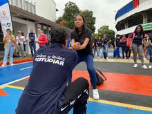 J&oacute;venes universitarios se fueron de &lsquo;borondo&rsquo; por los escenarios deportivos 