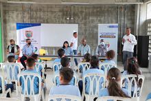 $3.207 millones de pesos se invirtieron en la renovaci&oacute;n del plantel Rep&uacute;blica del Per&uacute;