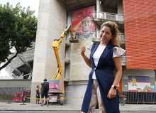 Con arte urbano, la hinchada escarlata rinde homenaje a Adri&aacute;n Ramos 