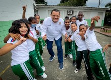 Festivales Escolares, espacio para la inocencia y la recreaci&oacute;n