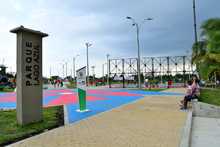 Alcaldía de Cali y Ministerio de Vivienda entregaron nuevo  Parque  "Lago Azul" que beneficiará a la comunidad del oriente de la ciudad. 