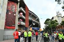 Adri&aacute;n Ramos, un &iacute;dolo plasmado en el coraz&oacute;n y en la pared