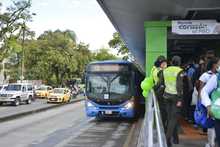 Hasta $8 millones por informaci&oacute;n que permita capturar y judicializar al responsable de da&ntilde;os a un bus del MIO