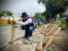 Alcald&iacute;a y comunidad se unieron para recuperar separador vial impactado por residuos