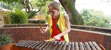 Los sonidos de la marimba enamoraron a la argentina Eliana Cogliati