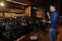 Habitantes de calle felices de participar en eventos culturales