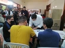 Ospina vot&oacute; en el puesto ubicado en la CVC