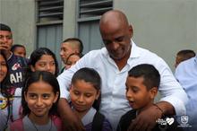 Alcalde y funcionarios de administraci&oacute;n visitaron la IEO Eustaquio Palacios