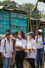 En Las Palmas, 14 hogares damnificados del incendio recibieron ayuda de la Alcald&iacute;a