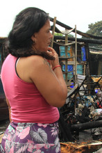 En Las Palmas, 14 hogares damnificados del incendio recibieron ayuda de la Alcald&iacute;a