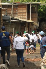 En Las Palmas, 14 hogares damnificados del incendio recibieron ayuda de la Alcald&iacute;a