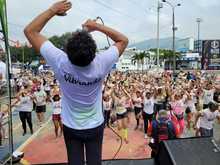 Los cale&ntilde;os no se cansan de la calle y la diversi&oacute;n