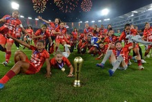 T&eacute;cnico campe&oacute;n y goleadora del Am&eacute;rica de Cali agradecieron apoyo de la Alcald&iacute;a 