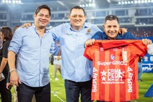 T&eacute;cnico campe&oacute;n y goleadora del Am&eacute;rica de Cali agradecieron apoyo de la Alcald&iacute;a 