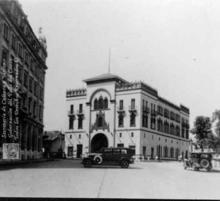 El octogenario Edificio del Puente, Piel Roja o Coltabaco