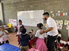 En la Juega con la Educaci&oacute;n, un Encuentro de Familias para el trabajo en equipo