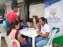 Oferta institucional de Vivienda lleg&oacute; a la comuna 21