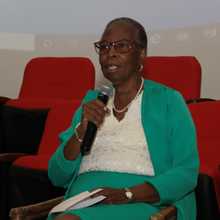 Adultos mayores deben denunciar situaciones de maltrato, abuso y sufrimiento