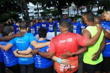 La carrera por la vida de 16 habitantes de calle en la Media Marat&oacute;n de Cali