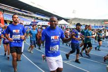 La carrera por la vida de 16 habitantes de calle en la Media Marat&oacute;n de Cali