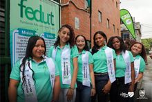 J&oacute;venes beneficiarios de Todas y Todos a Estudiar recibieron certificaciones acad&eacute;micas