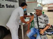 Habitantes de la Comuna 9, disfrutaron de la jornada Integral de servicios en salud y ambiente. 