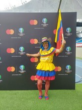 &lsquo;El Cole&rsquo; lleg&oacute; persiguiendo a la Selecci&oacute;n Colombia y se reencontr&oacute; con su &lsquo;novia&rsquo; en Cali