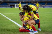 Cali acompa&ntilde;&oacute; a la Selecci&oacute;n y Colombia venci&oacute; a Paraguay en el inicio de Copa Am&eacute;rica 