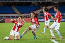 Cali acompa&ntilde;&oacute; a la Selecci&oacute;n y Colombia venci&oacute; a Paraguay en el inicio de Copa Am&eacute;rica 